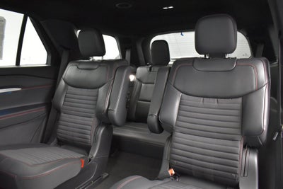 2027 Ford Explorer ST-Line 300A