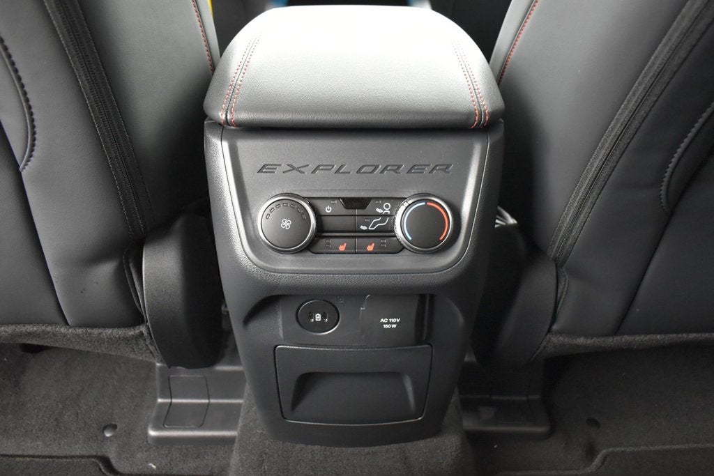 2027 Ford Explorer ST-Line 300A