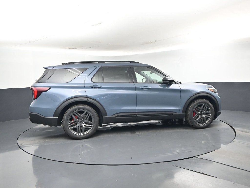 2027 Ford Explorer ST-Line 300A