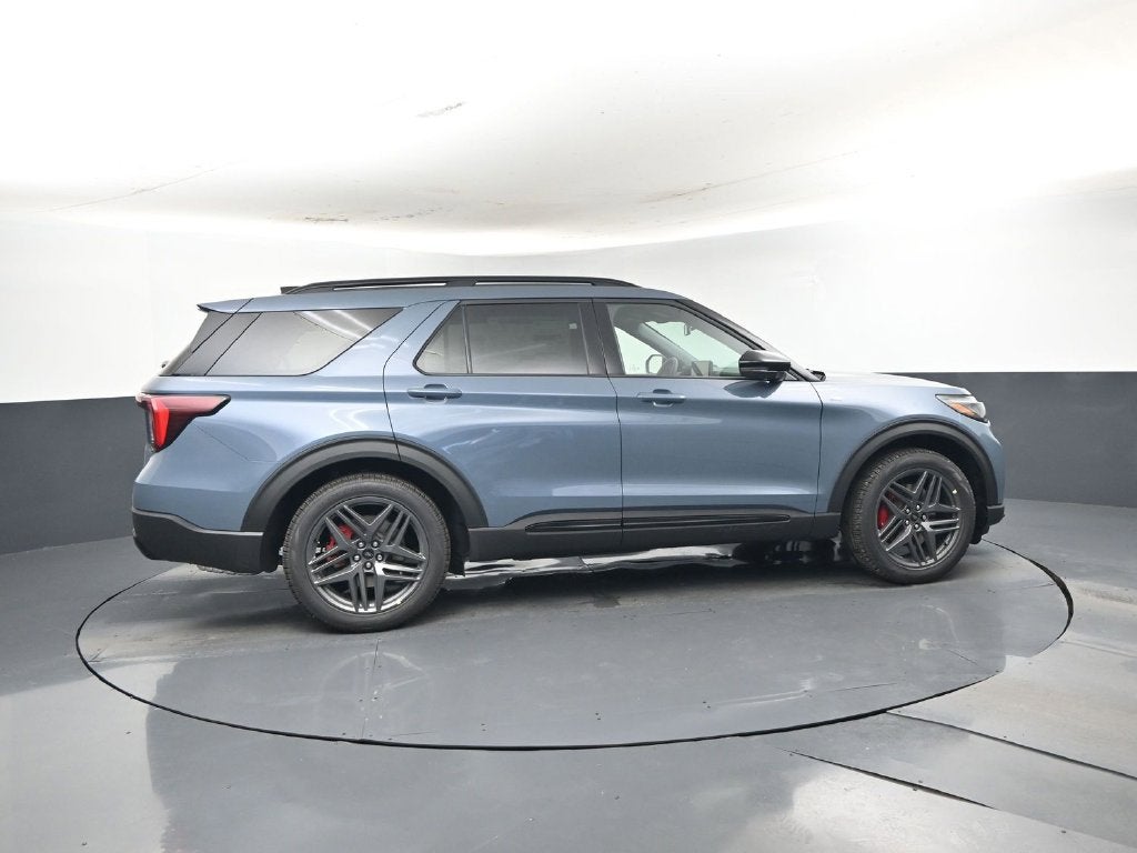 2027 Ford Explorer ST-Line 300A