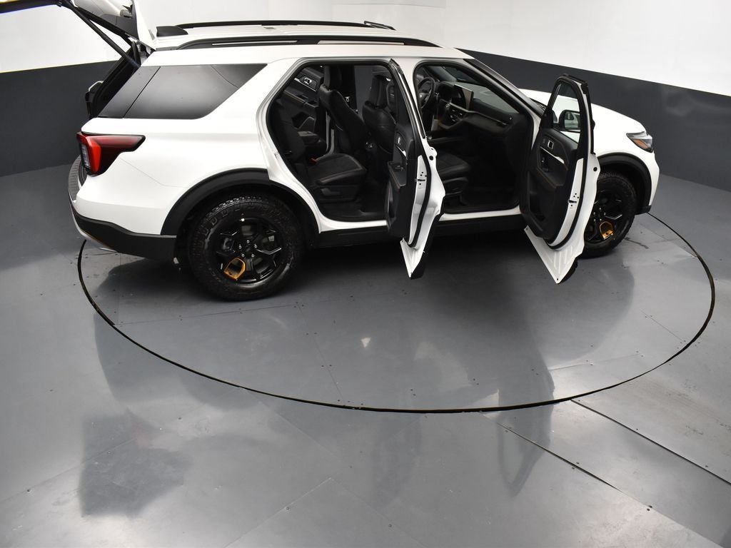 2026 Ford Explorer Tremor 800A