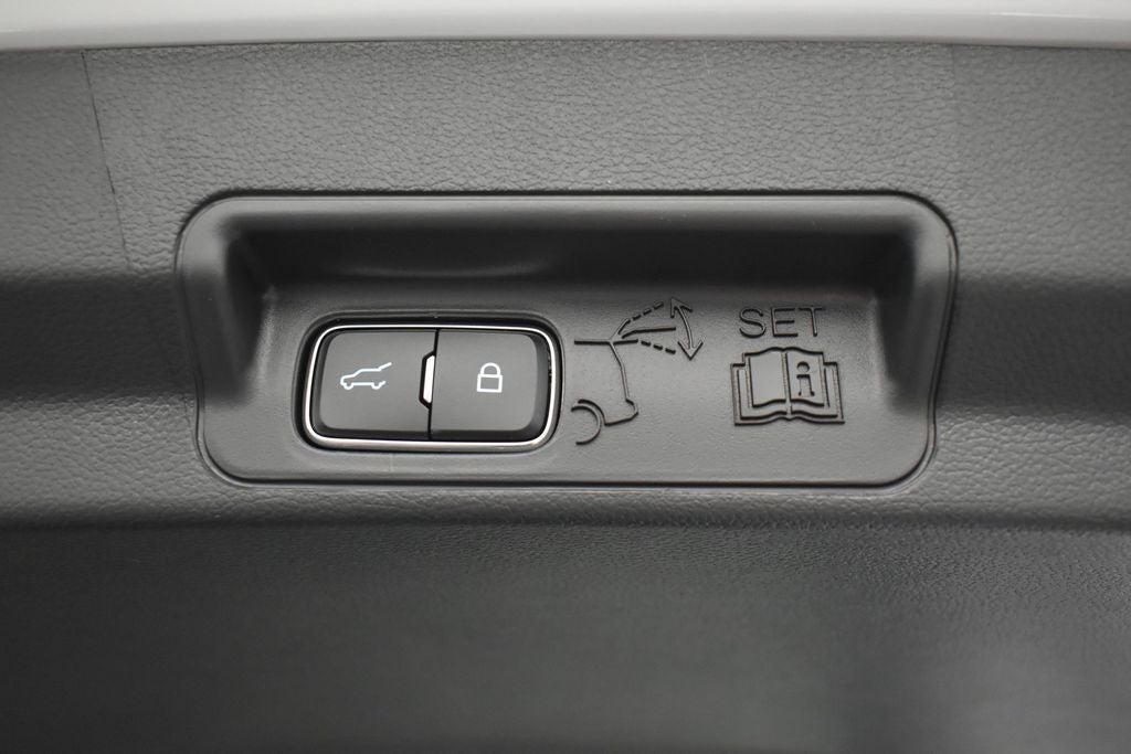 2026 Ford Explorer Tremor 800A