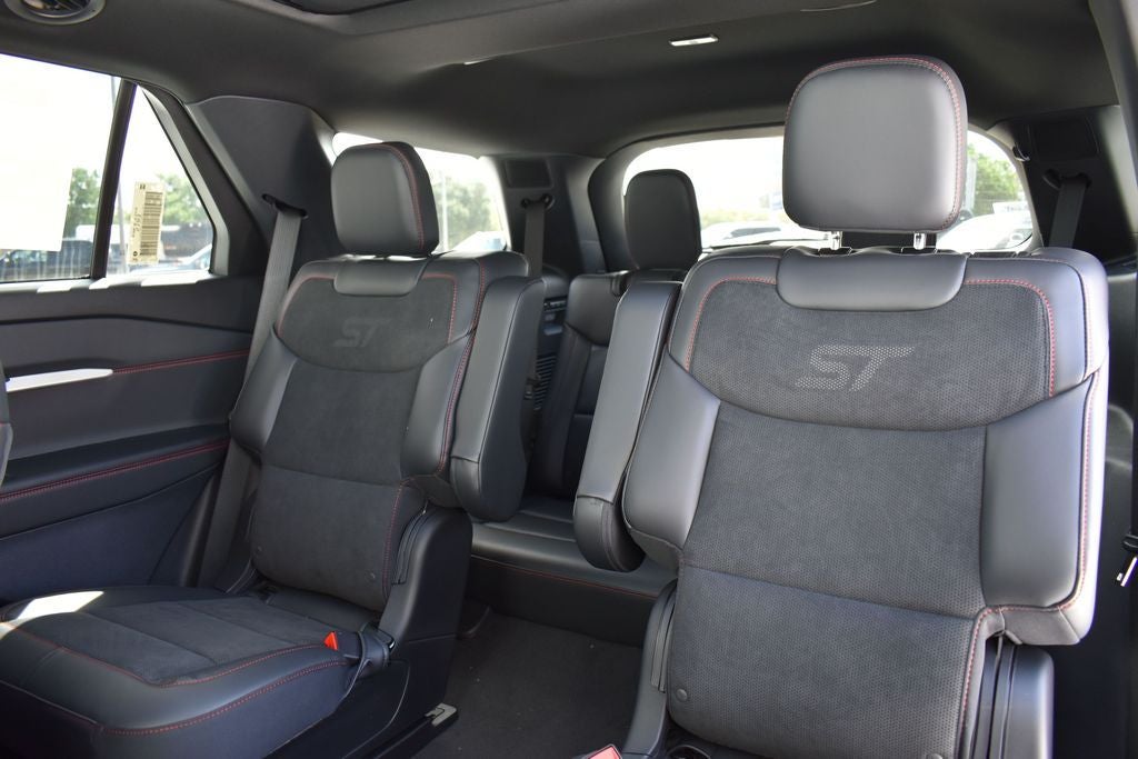 2026 Ford Explorer ST 400A