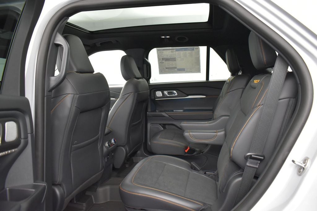 2026 Ford Explorer Tremor 800A