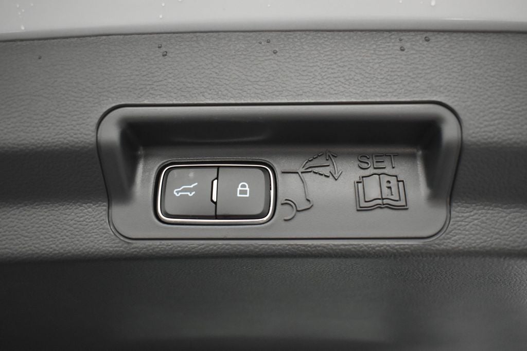 2026 Ford Explorer Tremor 800A