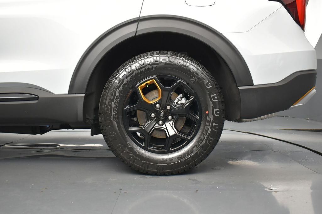 2026 Ford Explorer Tremor 800A