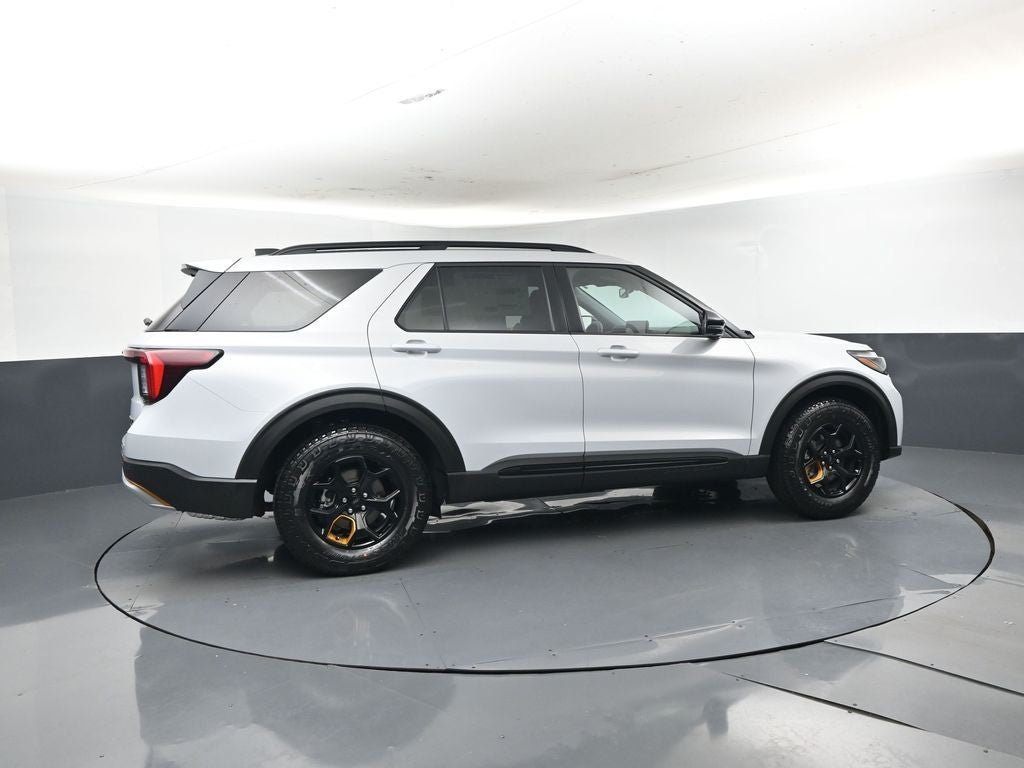 2026 Ford Explorer Tremor 800A