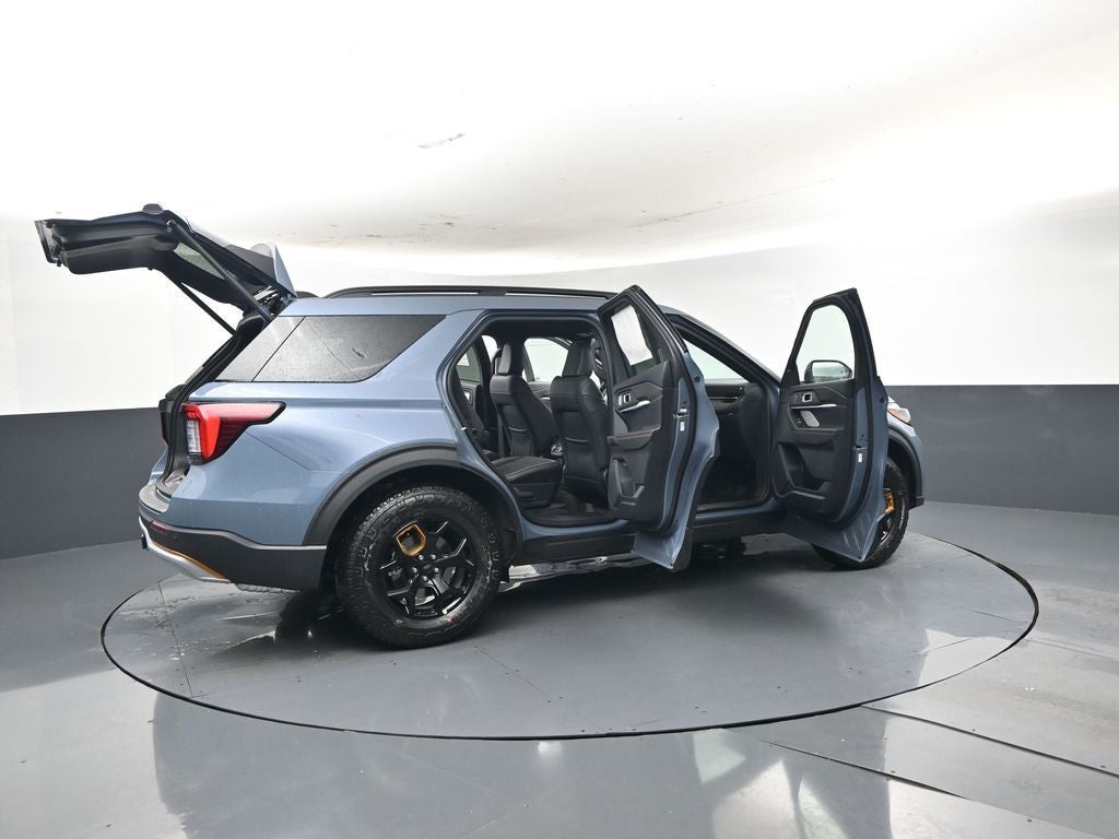 2026 Ford Explorer Tremor 800A