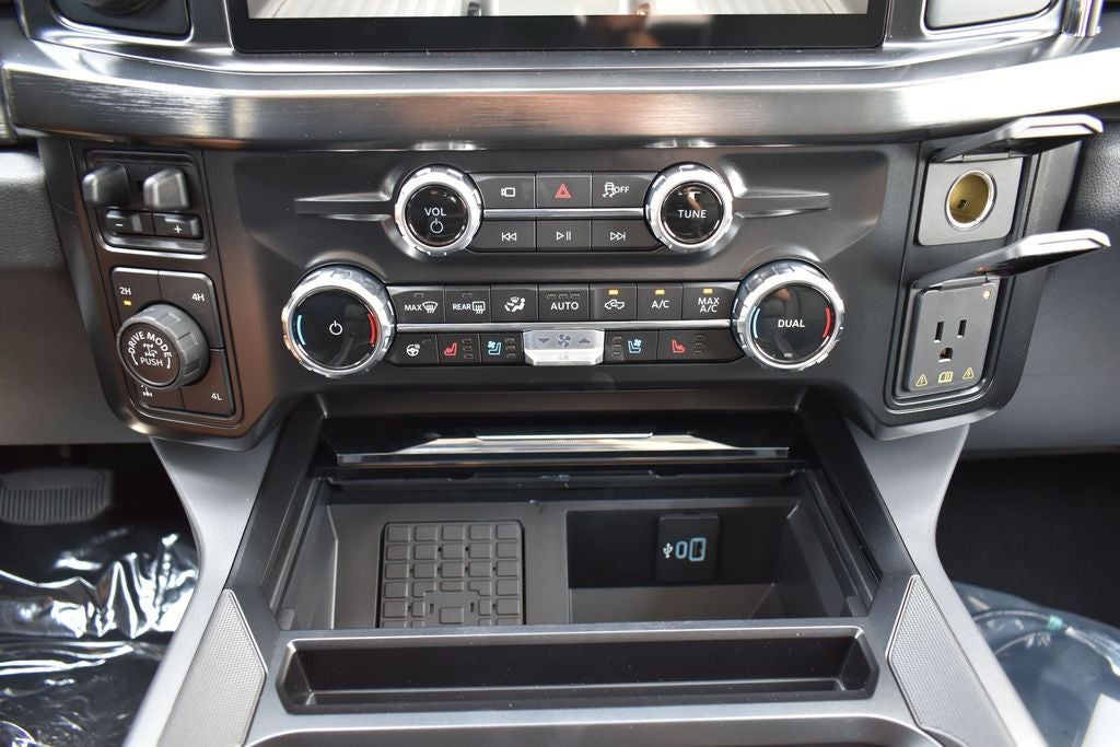 2026 Ford F-250SD Lariat 608A