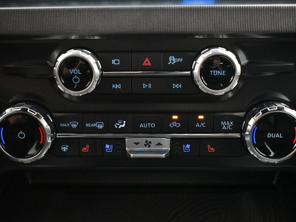 2025 Ford F-250SD Platinum 703A