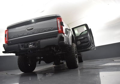 2026 Ford F-250SD Lariat Black Widow