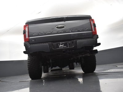 2026 Ford F-250SD Lariat Black Widow