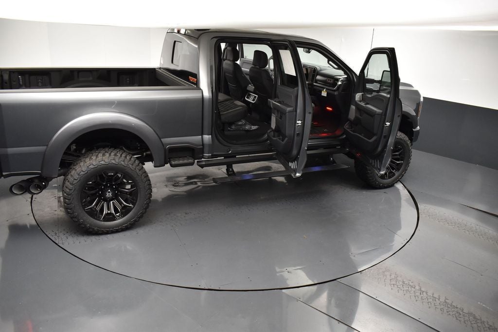 2026 Ford F-250SD Lariat Black Widow