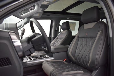 2026 Ford F-250SD Lariat Black Widow