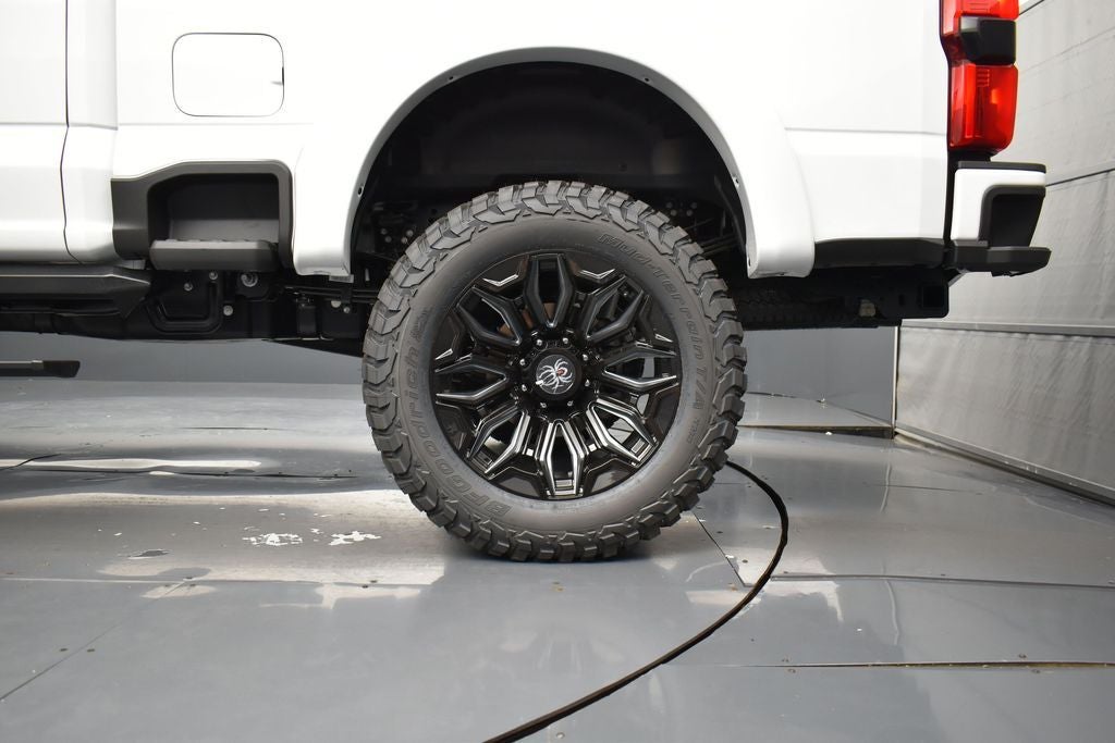 2026 Ford F-250SD SCA Black Widow