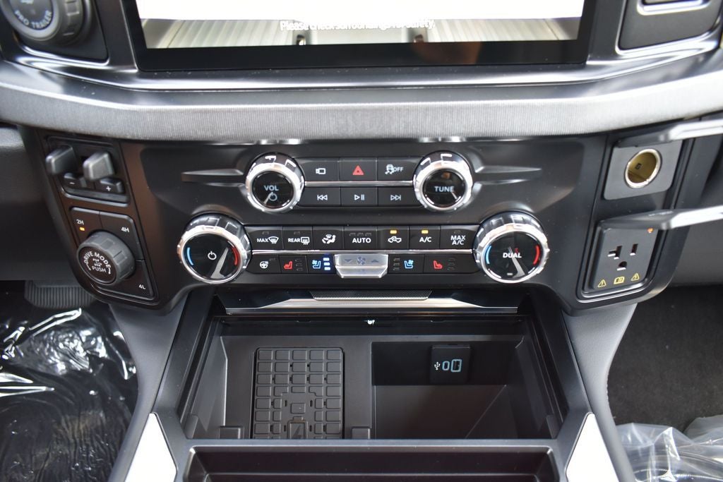 2026 Ford F-250SD Platinum 703A