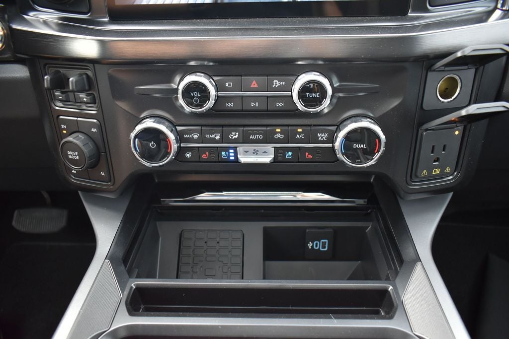 2026 Ford F-250SD SCA Black Widow