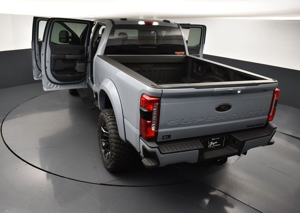 2026 Ford F-250SD Lariat Black Widow