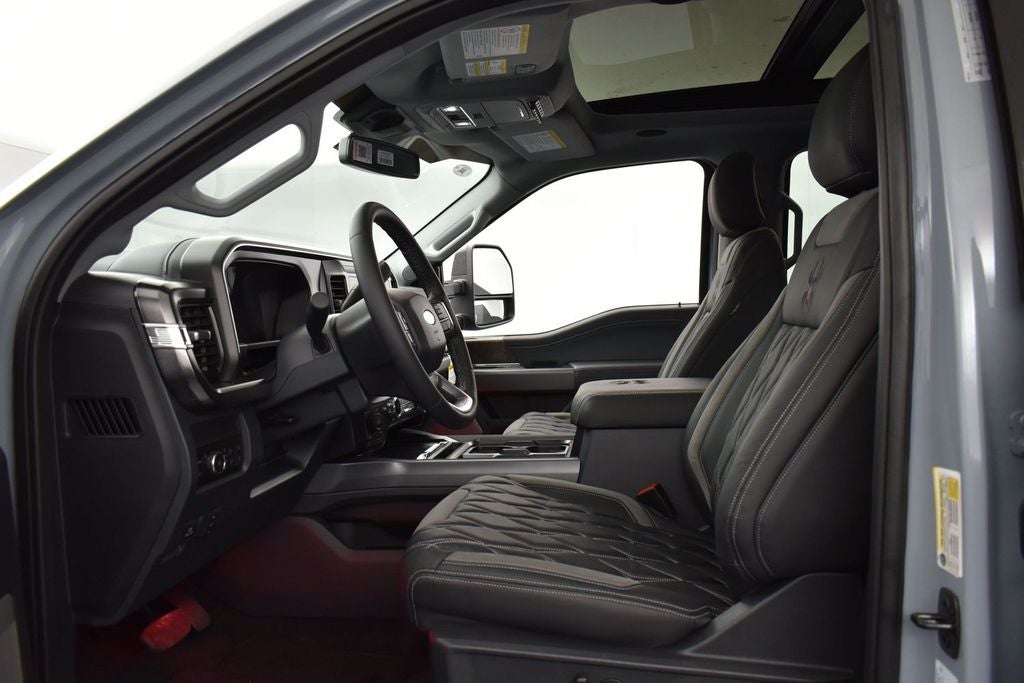 2026 Ford F-250SD Lariat Black Widow