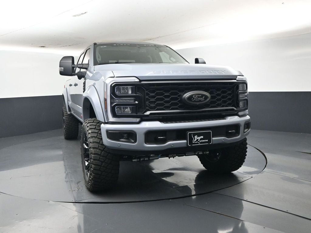 2026 Ford F-250SD Lariat Black Widow