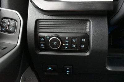 2026 Ford F-250SD Lariat Black Widow
