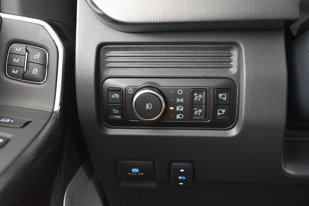 2026 Ford F-250SD Platinum 703A