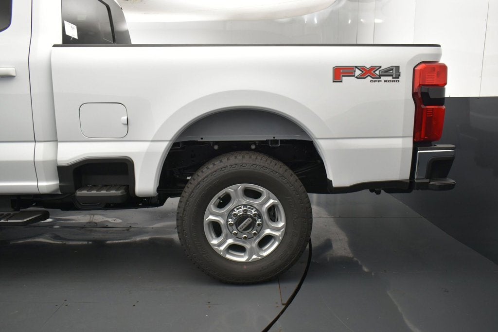 2027 Ford F-250SD XLT 603A
