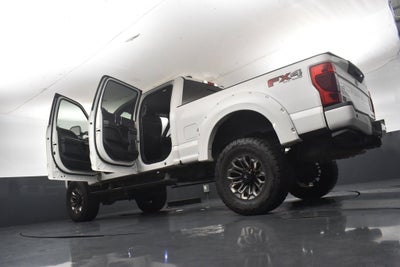 2021 Ford F-250SD Lariat Black Widow