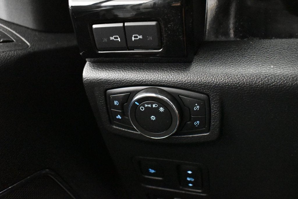 2021 Ford F-250SD Lariat Black Widow