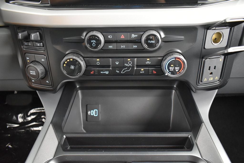 2026 Ford F-250SD XLT 603A