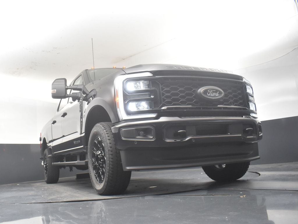 2025 Ford F-250SD Lariat 608A