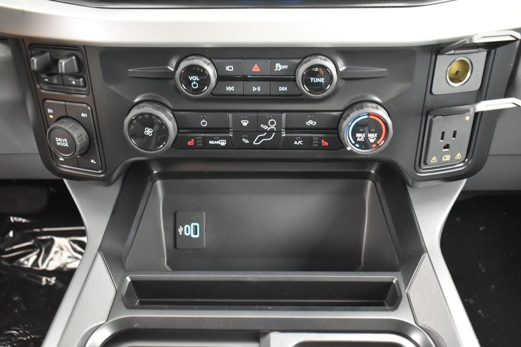 2026 Ford F-250SD XLT 603A
