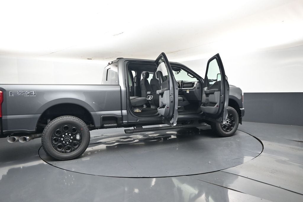 2026 Ford F-250SD XLT 603A