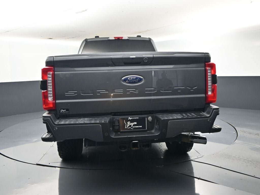 2023 Ford F-250SD XLT
