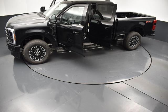 2025 Ford F-250SD Platinum 703A