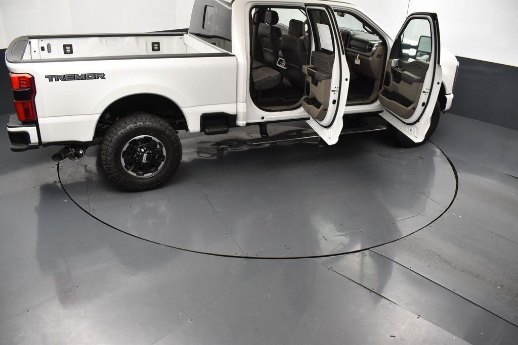 2026 Ford F-350SD Platinum 713A