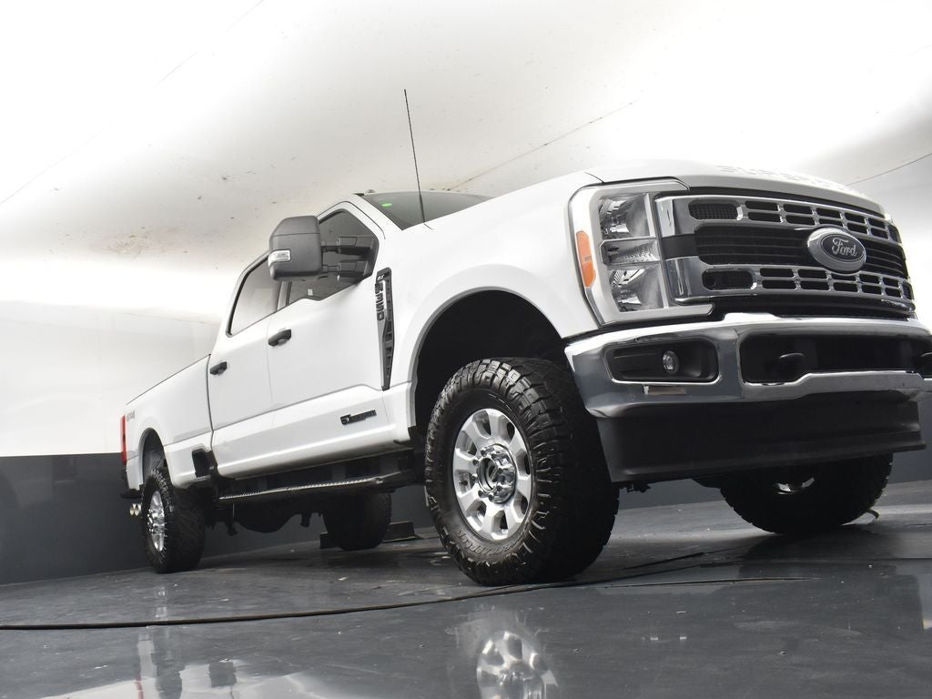 2023 Ford F-350SD XLT