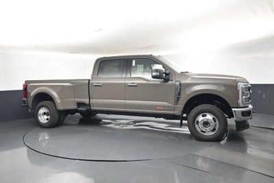 2027 Ford F-350SD Lariat DRW 628A