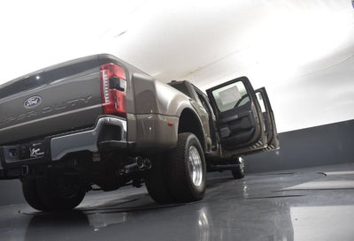2027 Ford F-350SD Lariat DRW 628A