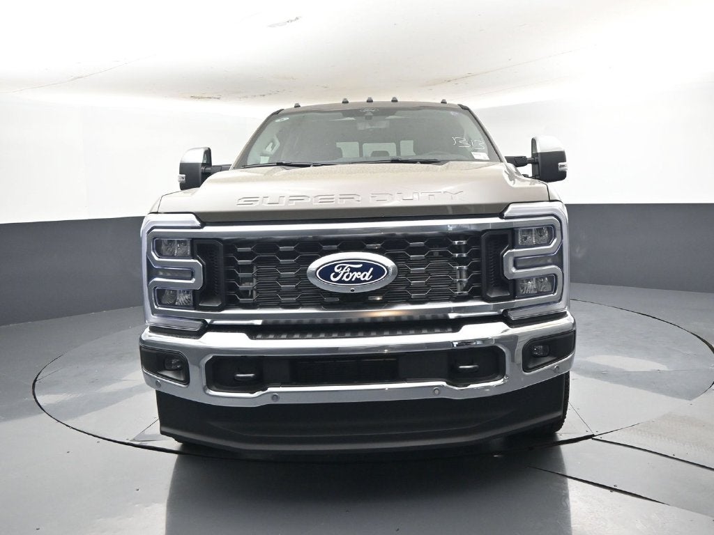 2027 Ford F-350SD Lariat DRW 628A