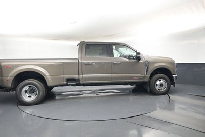 2027 Ford F-350SD Lariat DRW 628A