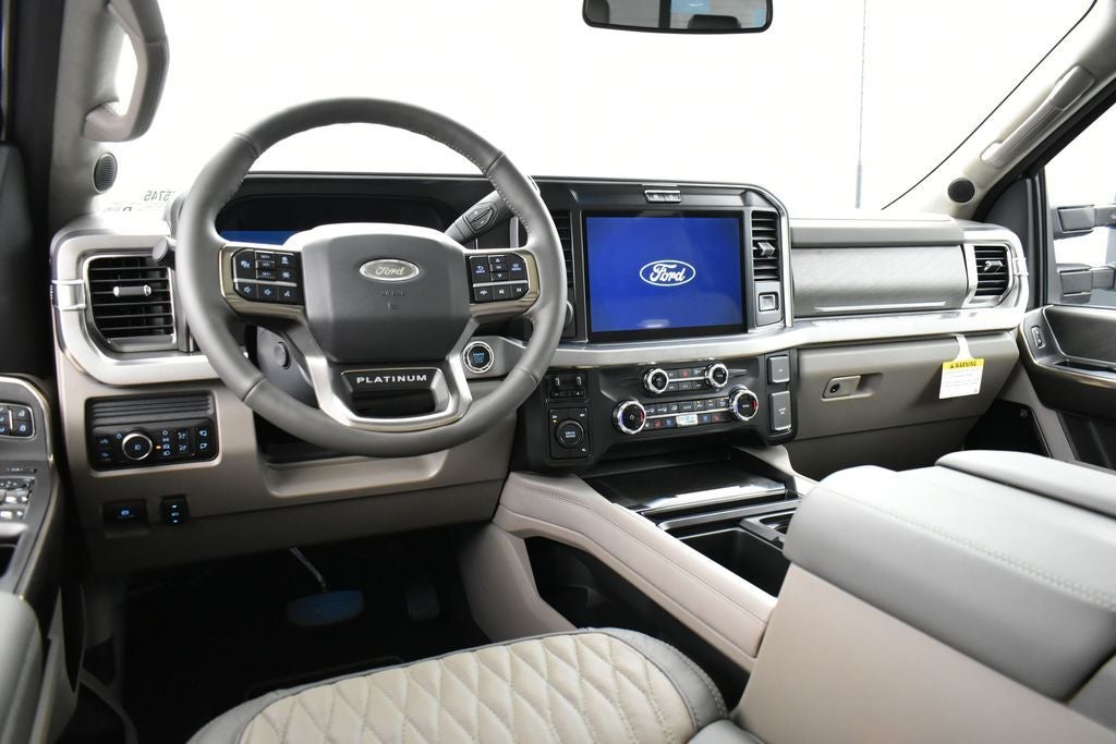 2026 Ford F-350SD Platinum DRW 723A