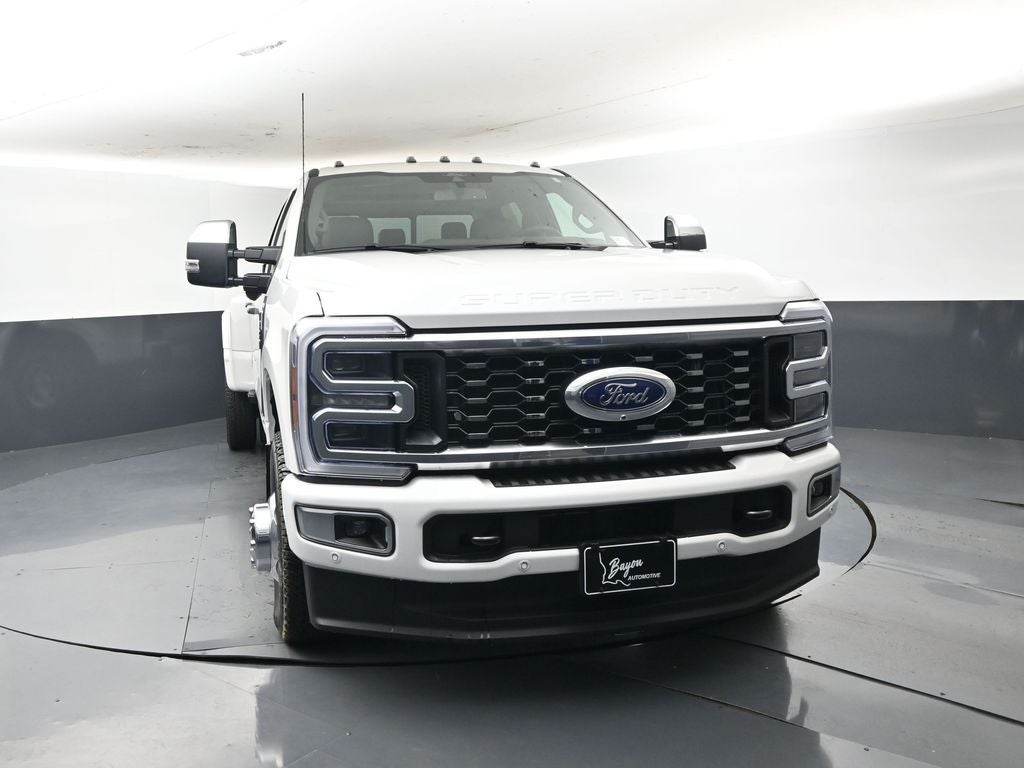 2026 Ford F-350SD Platinum DRW 723A
