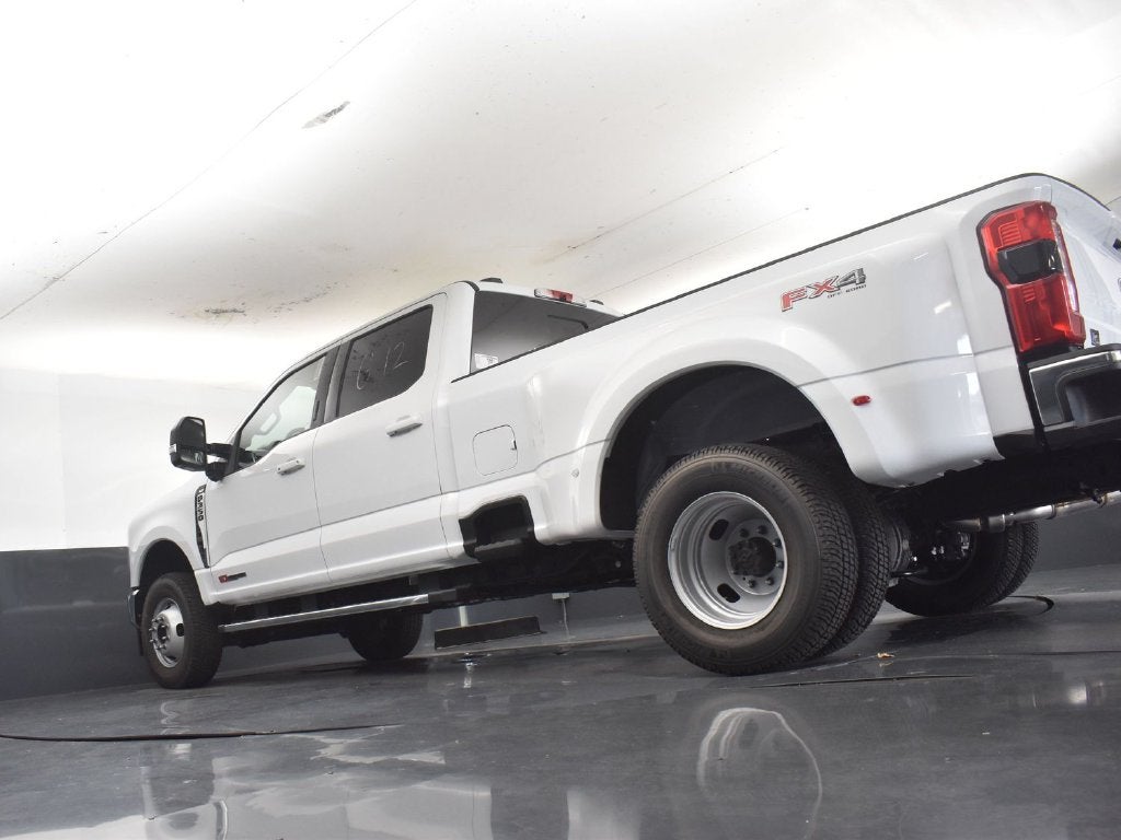 2027 Ford F-350SD XLT DRW