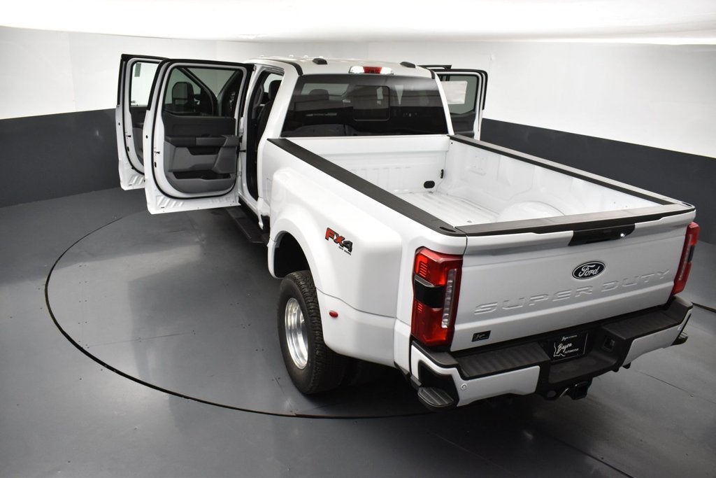 2027 Ford F-350SD XL DRW