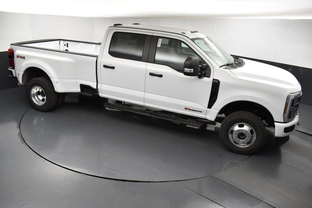 2027 Ford F-350SD XL 620A DRW