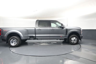 2026 Ford F-350SD Platinum DRW 723A