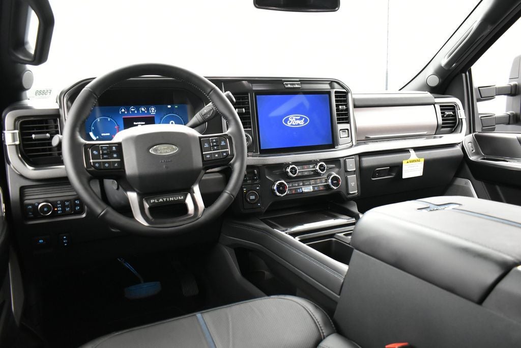 2026 Ford F-350SD Platinum DRW 723A