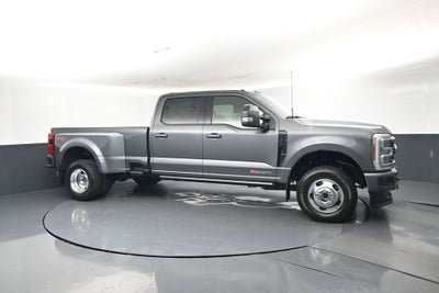 2026 Ford F-350SD Platinum DRW 723A