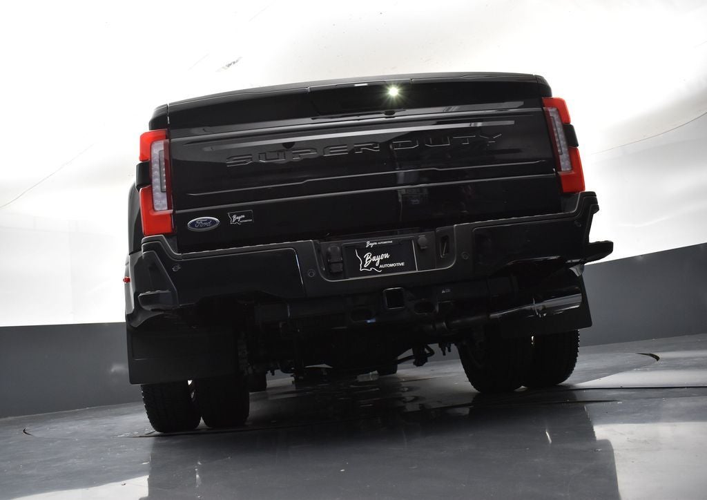 2026 Ford F-350SD Platinum 723A DRW